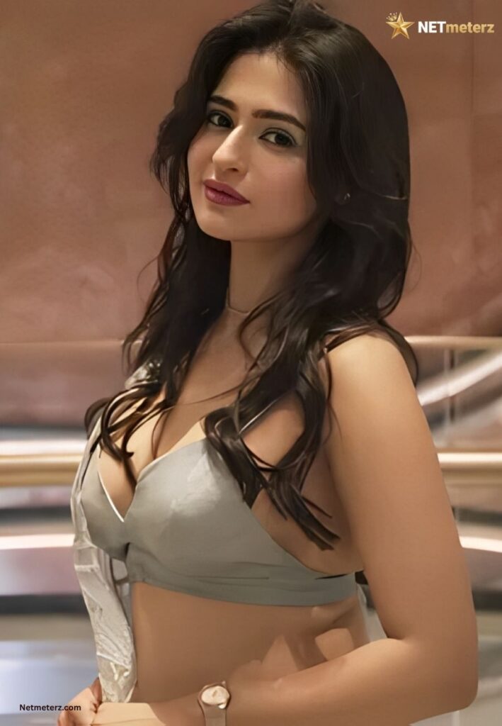 Prakriti Pavani Height