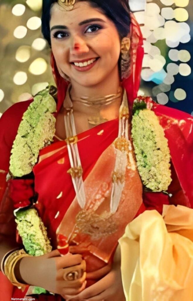 Is Abhika Malakar Married